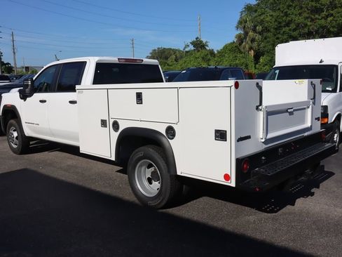 New 2025 GMC Sierra 3500 Pro w/ Convenience Package AWD/4WD image 4