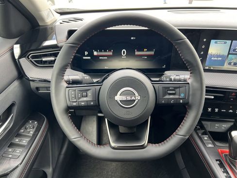 New 2025 Nissan Kicks SR w/ SR Premium Package image 26