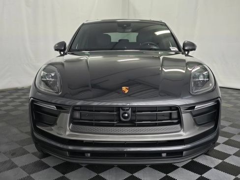 Certified 2026 Porsche Macan Turbo AWD/4WD image 10