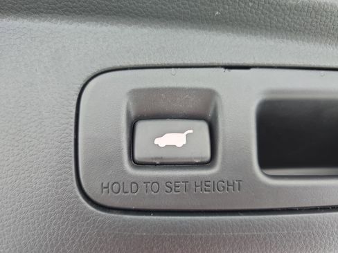 Certified 2024 Honda CR-V EX-L image 13