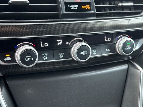 Used 2019 Honda Accord Sport image 19