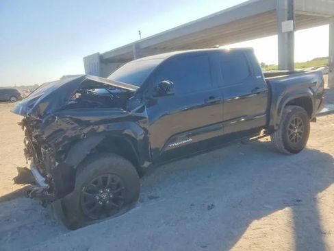 Used 2024 Toyota Tacoma SR5 w/ SR5 Upgrade Package image 2