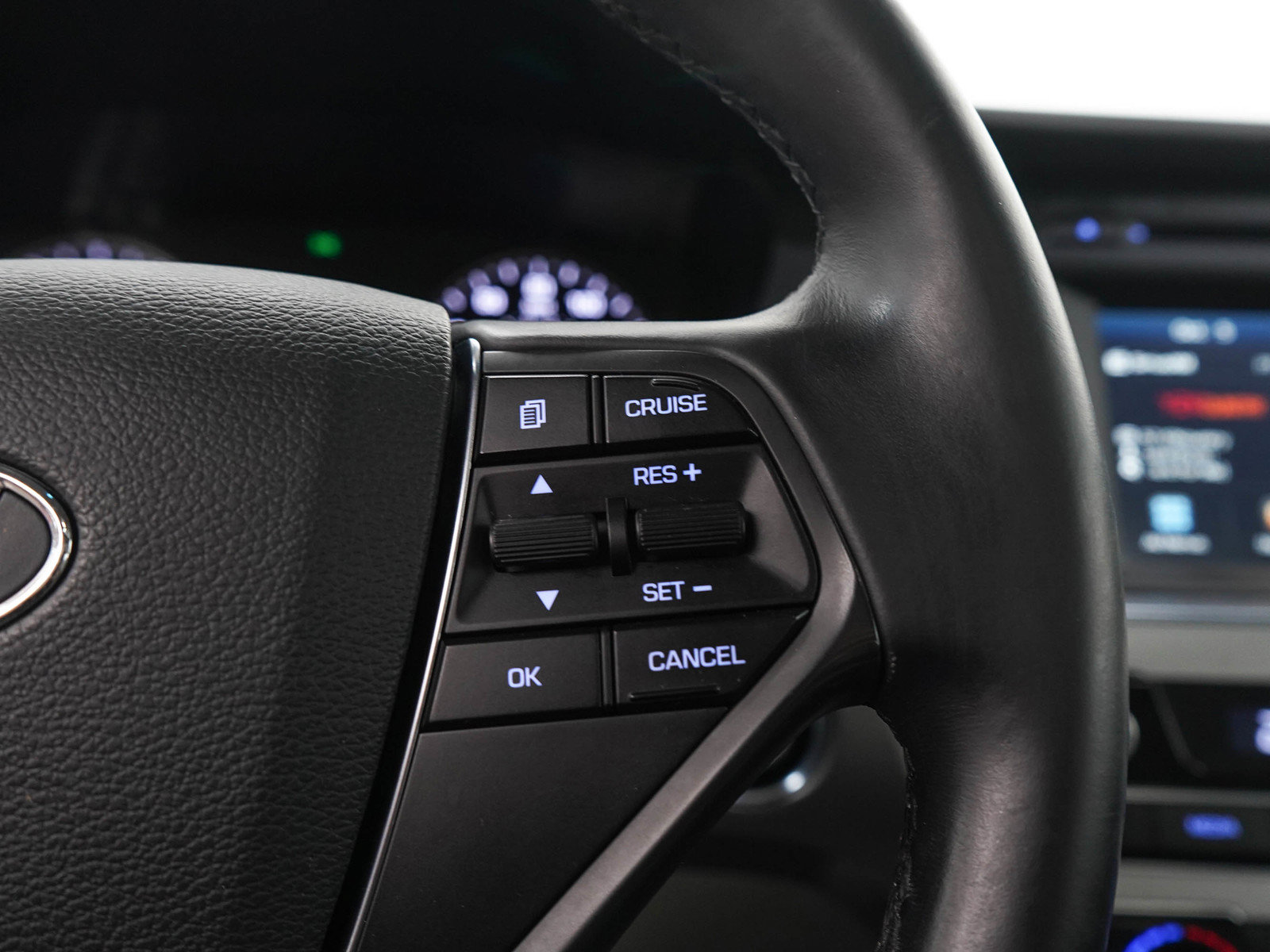 Used 2017 Hyundai Sonata Limited FWD image 25