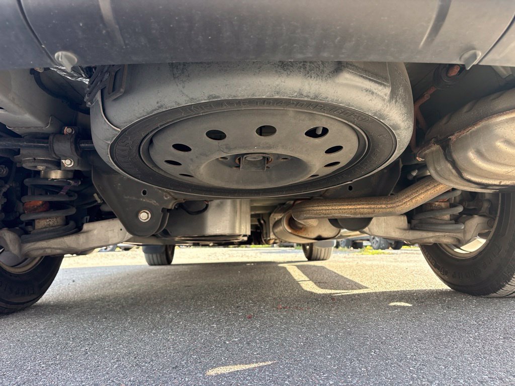 Used 2016 GMC Acadia SLE FWD image 18