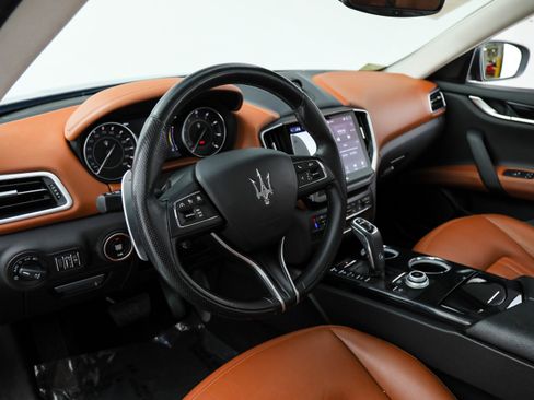 Certified 2022 Maserati Ghibli Modena Q4 image 17