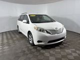 Used 2015 Toyota Sienna LE image 6