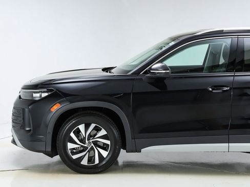 New 2026 Volkswagen Tiguan S FWD image 40