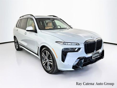Used 2026 BMW X7 xDrive40i w/ Executive Package AWD/4WD image 1