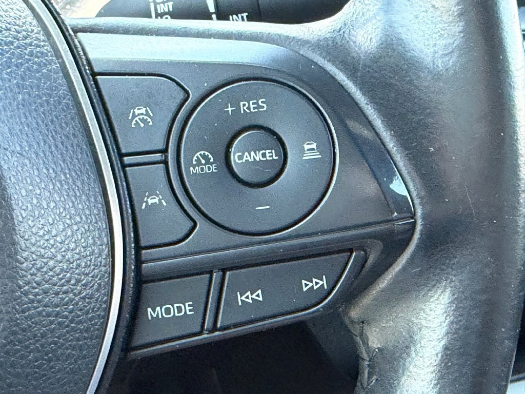 Used 2023 Toyota Corolla SE w/ SE Premium Package FWD image 26