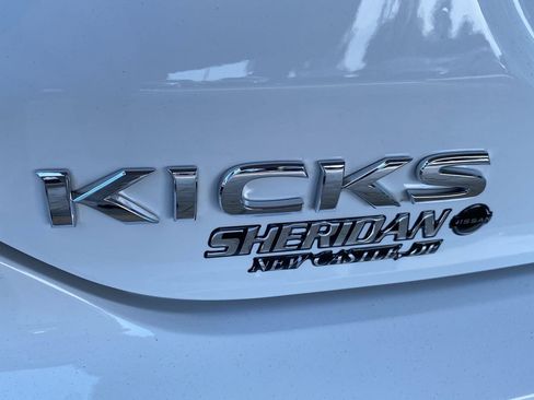 Certified 2025 Nissan Kicks Play S FWD image 8