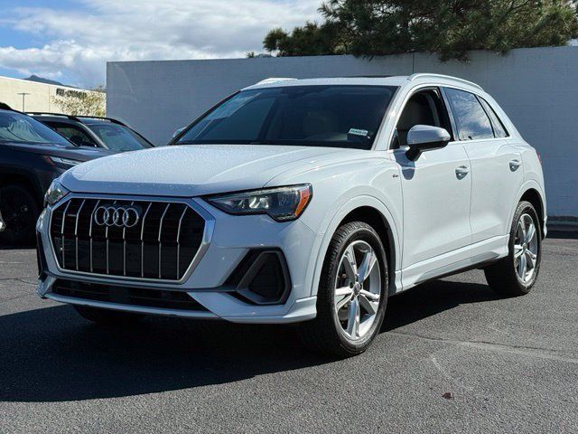 Used 2020 Audi Q3 2.0T Premium AWD/4WD image 1