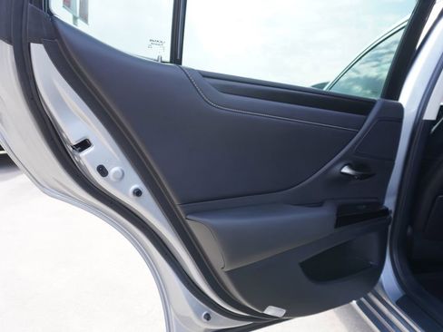 Used 2022 Lexus ES 350 w/ Premium Package FWD image 21