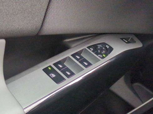 New 2026 BMW X3 xDrive30 w/ Premium Package image 39