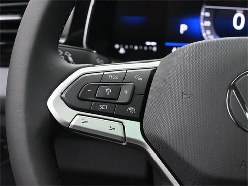 New 2025 Volkswagen Jetta SE image 23