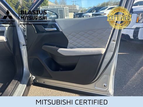 Used 2022 Mitsubishi Outlander SEL AWD/4WD image 29