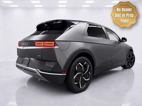 Used 2023 Hyundai Ioniq 5 SEL w/ Cargo Package AWD/4WD image 3