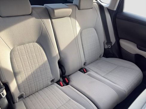 Certified 2023 Honda HR-V LX image 19