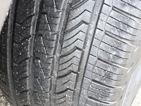 Used 2018 Nissan Armada Platinum image 12