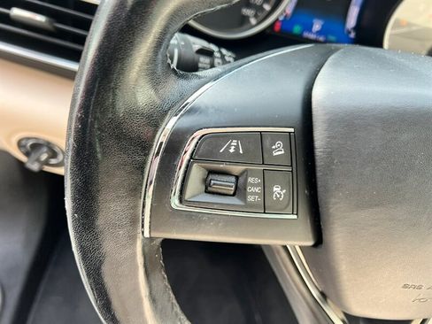 Used 2017 Maserati Levante w/ Luxury Package image 31