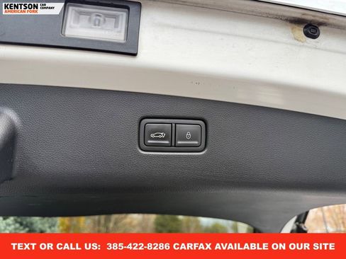 Used 2025 Genesis GV70 2.5T image 35