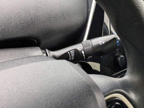 Used 2018 Toyota Prius One image 26