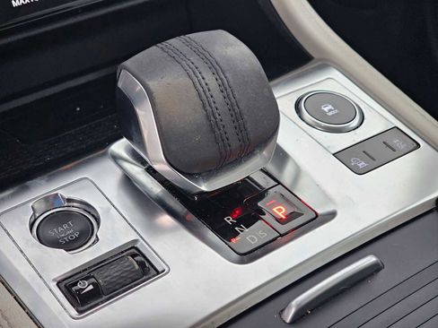 Used 2022 Jaguar F-PACE S image 30