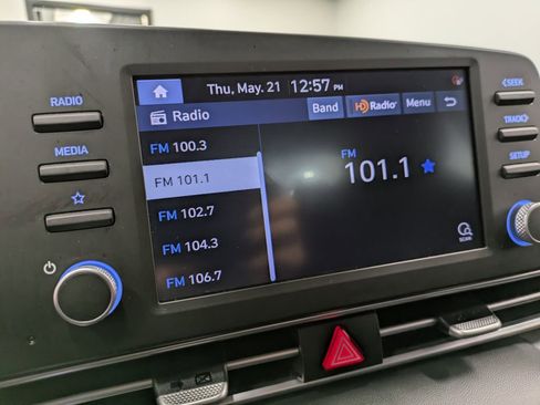 Certified 2023 Hyundai Elantra SEL FWD image 11