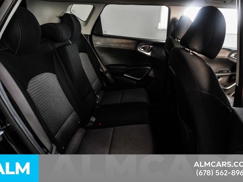 Used 2025 Kia Soul EX image 20