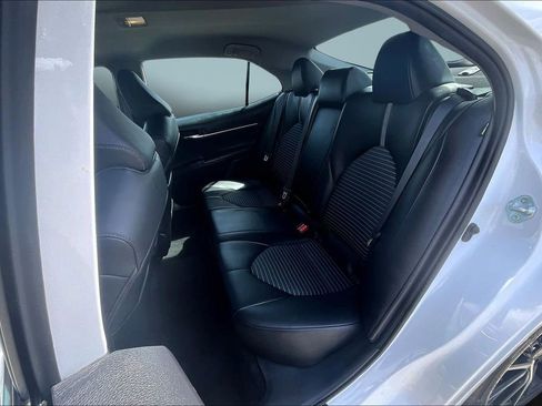 Used 2024 Toyota Camry SE FWD image 23