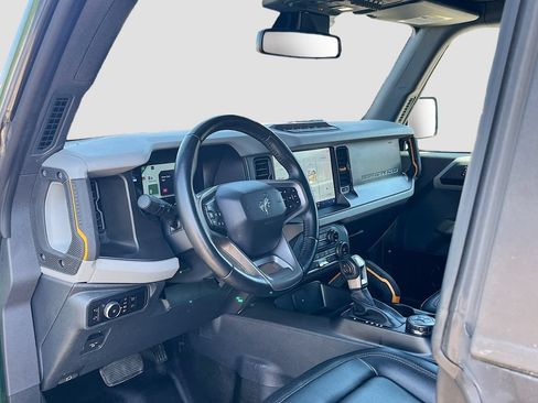 Used 2023 Ford Bronco Badlands AWD/4WD image 9