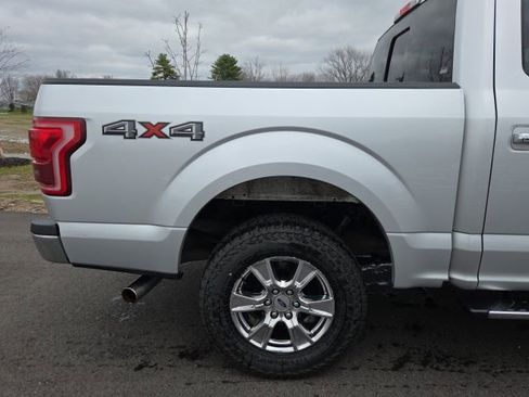 Used 2017 Ford F150 XLT w/ Equipment Group 302A Luxury image 7