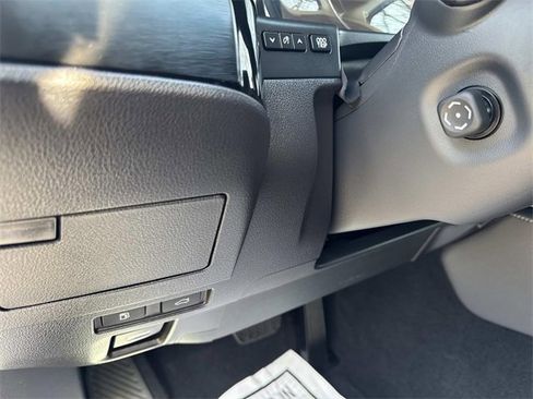 Certified 2025 Lexus ES 350 w/ Premium Package image 33