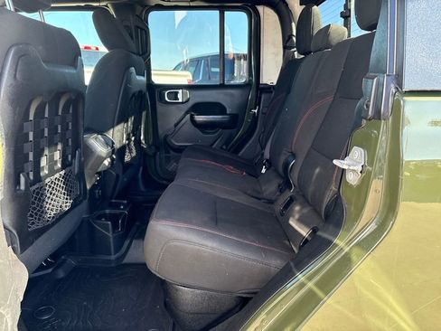 Used 2021 Jeep Gladiator Rubicon image 30
