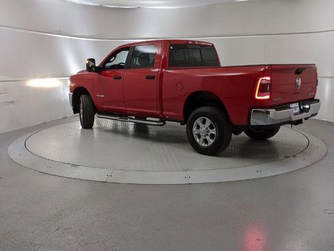 Used 2024 RAM 2500 Big Horn w/ Safety Group image 4