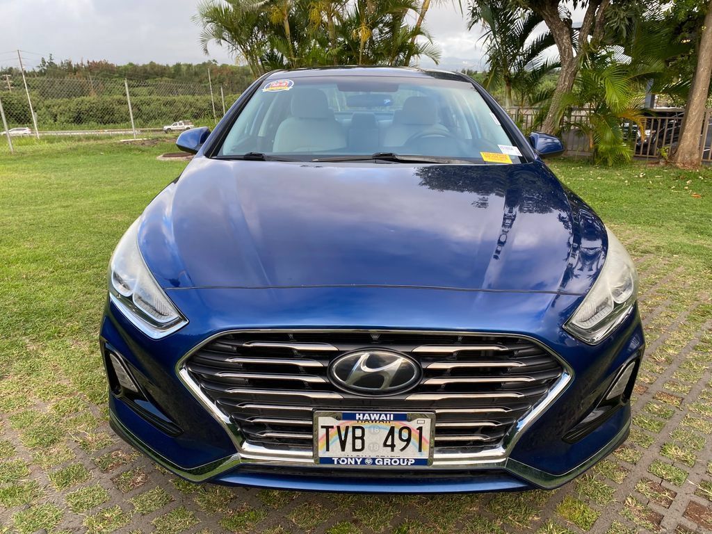 Used 2019 Hyundai Sonata SE FWD image 2