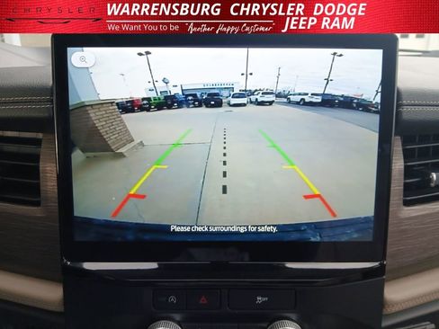 Used 2024 Ford Expedition Max Limited image 24