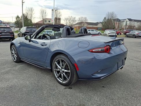 Used 2022 MAZDA MX-5 Miata Grand Touring w/ Appearance Package image 4