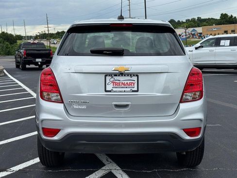 Used 2017 Chevrolet Trax LS AWD/4WD image 4