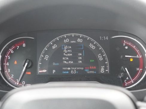 Used 2023 Toyota RAV4 LE FWD image 21