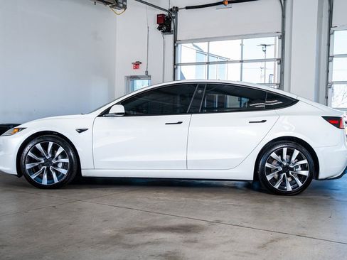Used 2025 Tesla Model 3 Long Range image 8