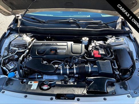 Used 2020 Honda Accord Touring image 29