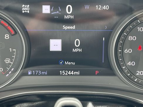 Certified 2025 Cadillac XT6 Sport w/ Platinum Package AWD/4WD image 13