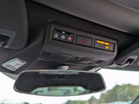 Used 2023 Chevrolet Corvette 1LT w/ Z51 Performance Package image 28