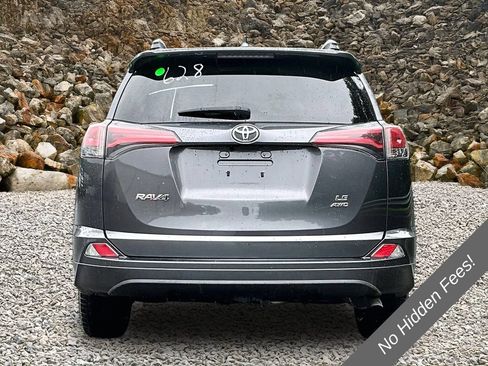 Used 2016 Toyota RAV4 LE AWD/4WD image 4