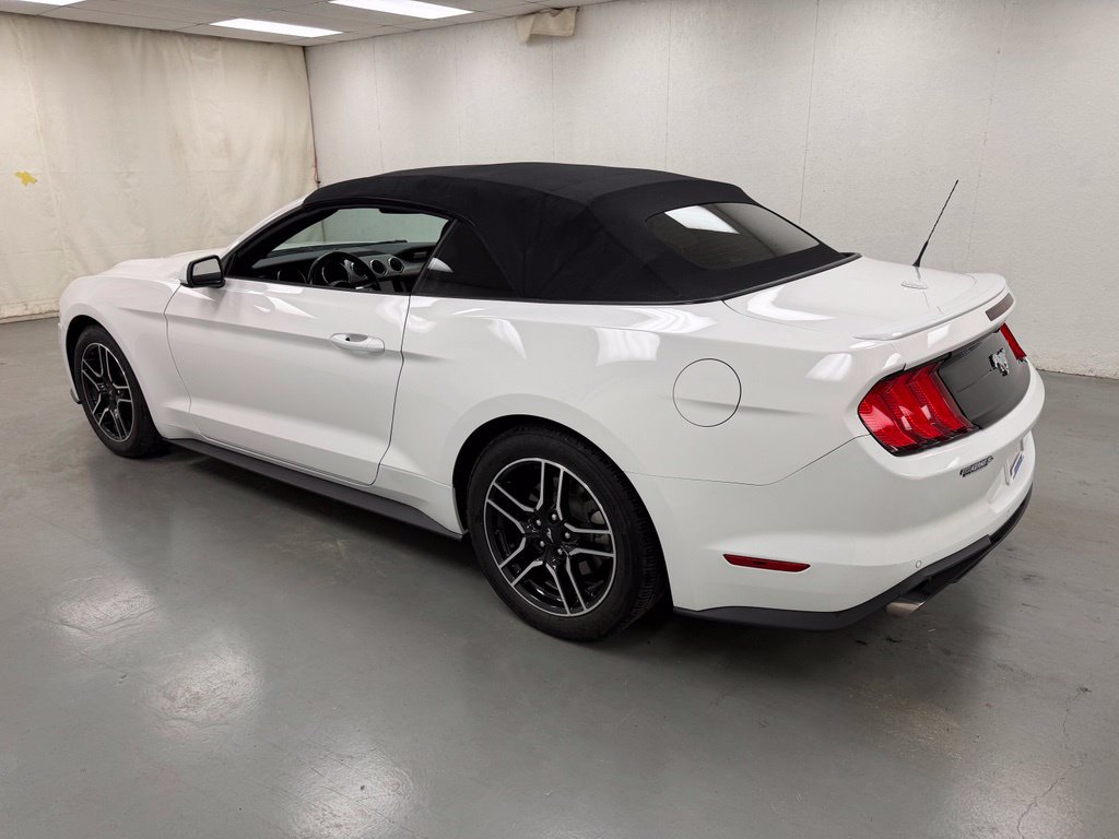 Used 2021 Ford Mustang Premium RWD image 3