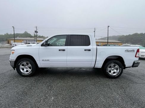 Used 2024 RAM 1500 Big Horn AWD/4WD image 7