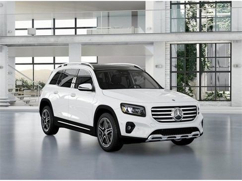 New 2026 Mercedes-Benz GLB 250 4MATIC image 10