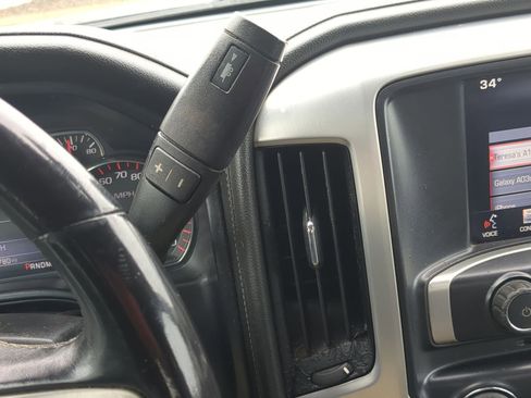 Used 2015 GMC Sierra 1500 SLE w/ SLE Value Package image 19