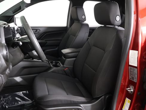 Used 2023 Chevrolet Colorado Trail Boss AWD/4WD image 29