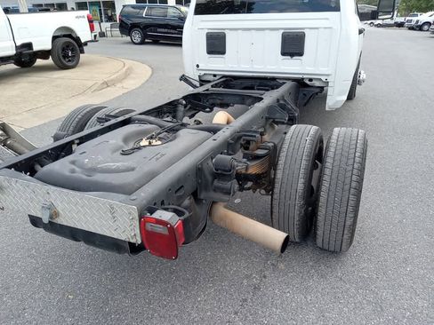 Used 2022 RAM 3500 Tradesman image 5